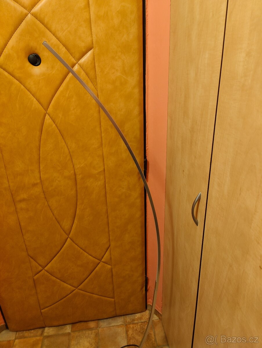 Stojací LED lampa(prut) - 2