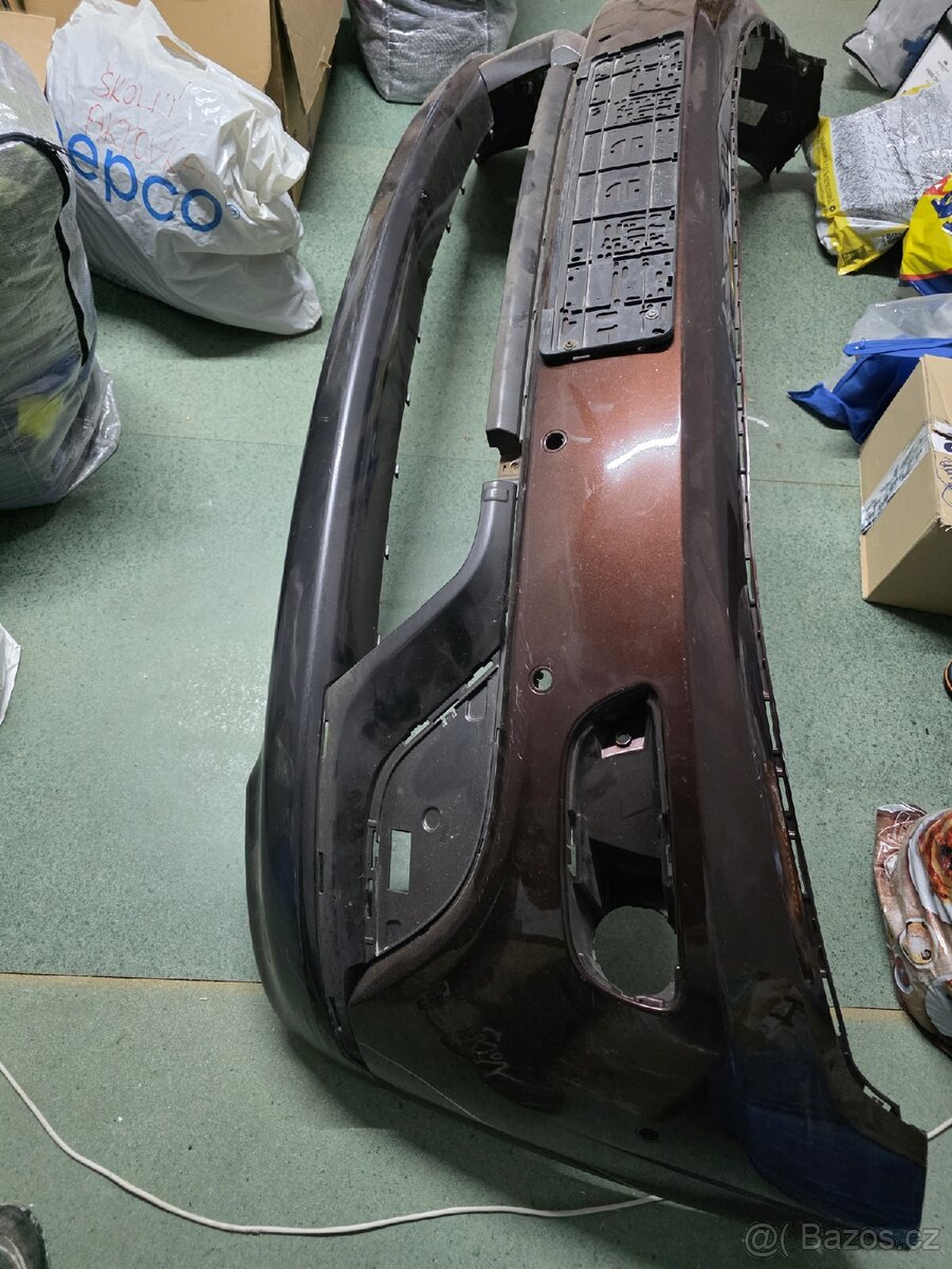 Přední nárazník Jeep Grand Cherokee wk2 Summit - 2