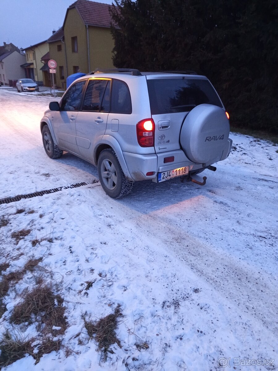 Toyota RAV4 - 2