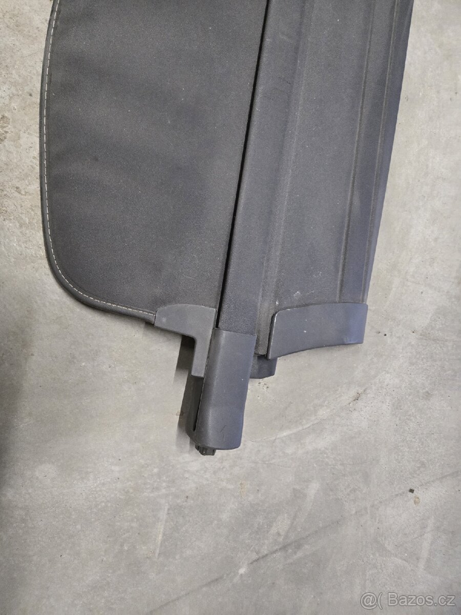 Roleta do kufru Ford Focus mk1 - 2