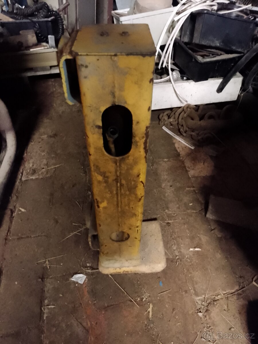 Náhradní nohy k podkopu unc - 2