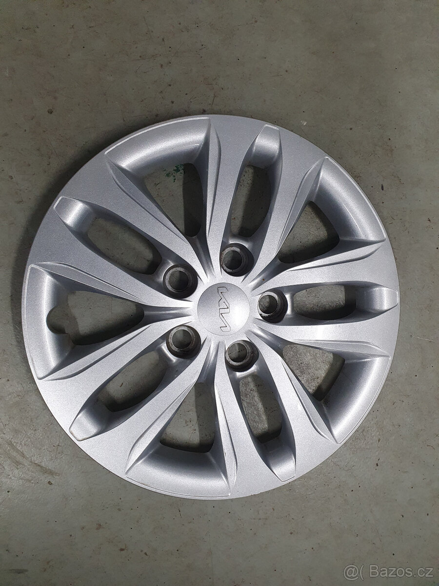 Kryty kol 15" originál KIA - 2