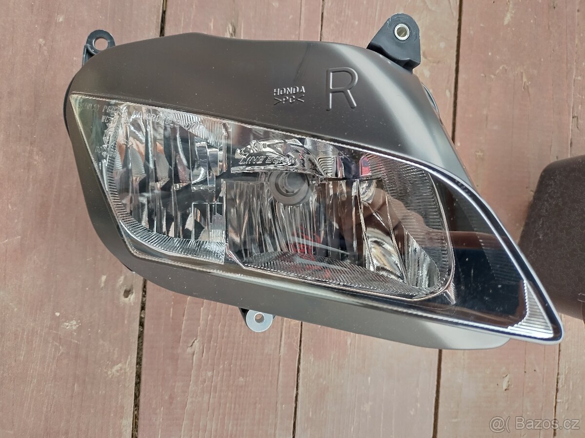 Přední světla Honda CBR 600RR - 2