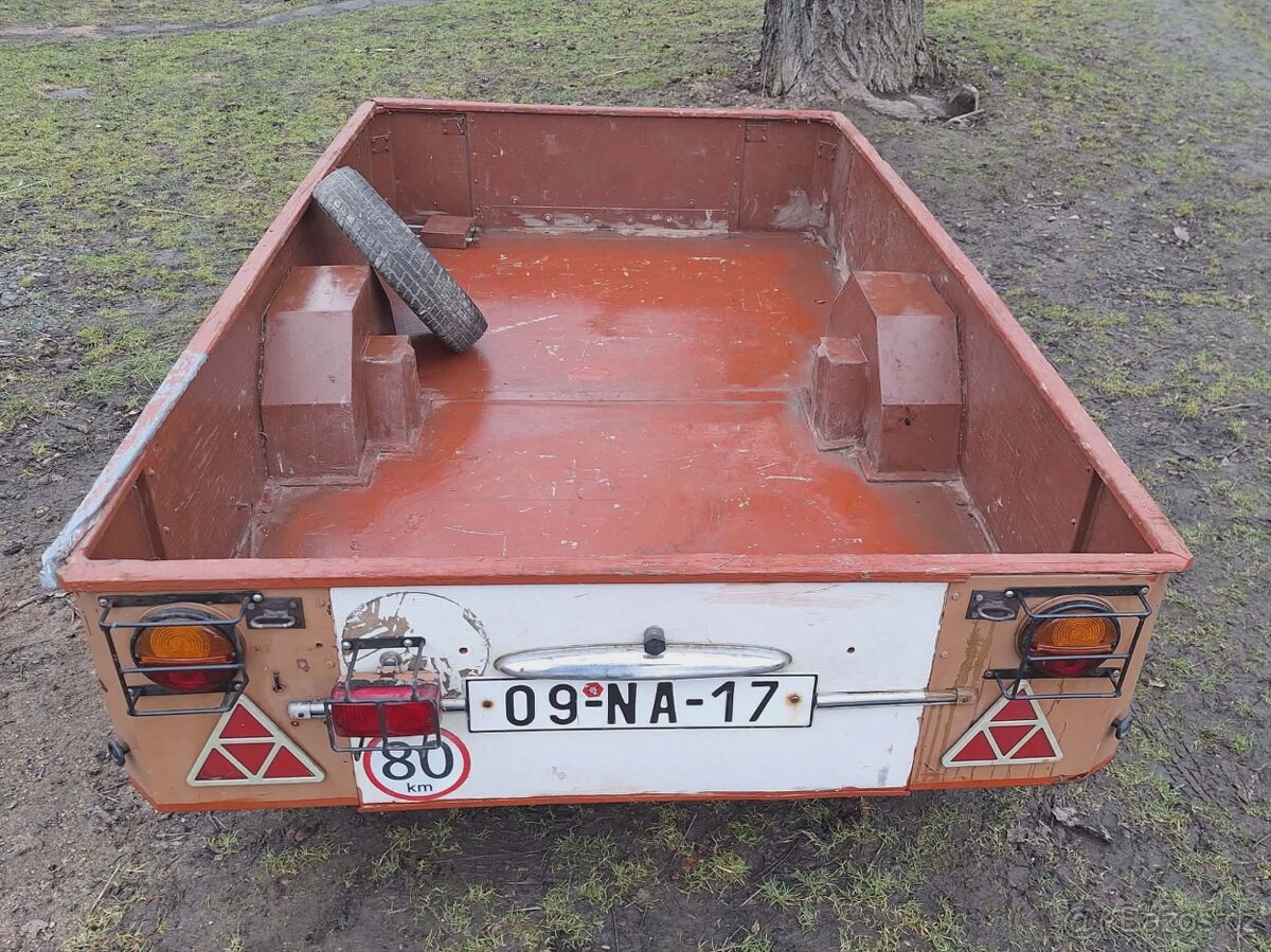 Prodám přívěsný vlek za osobní auto - 2