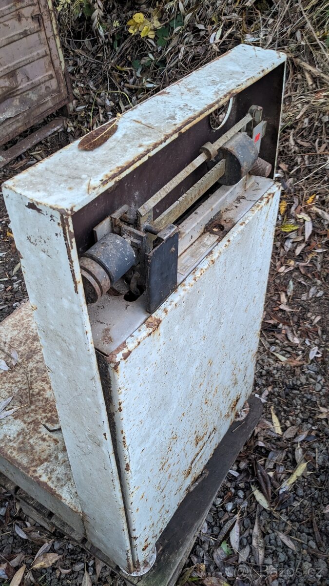 Váha mechanická - 2