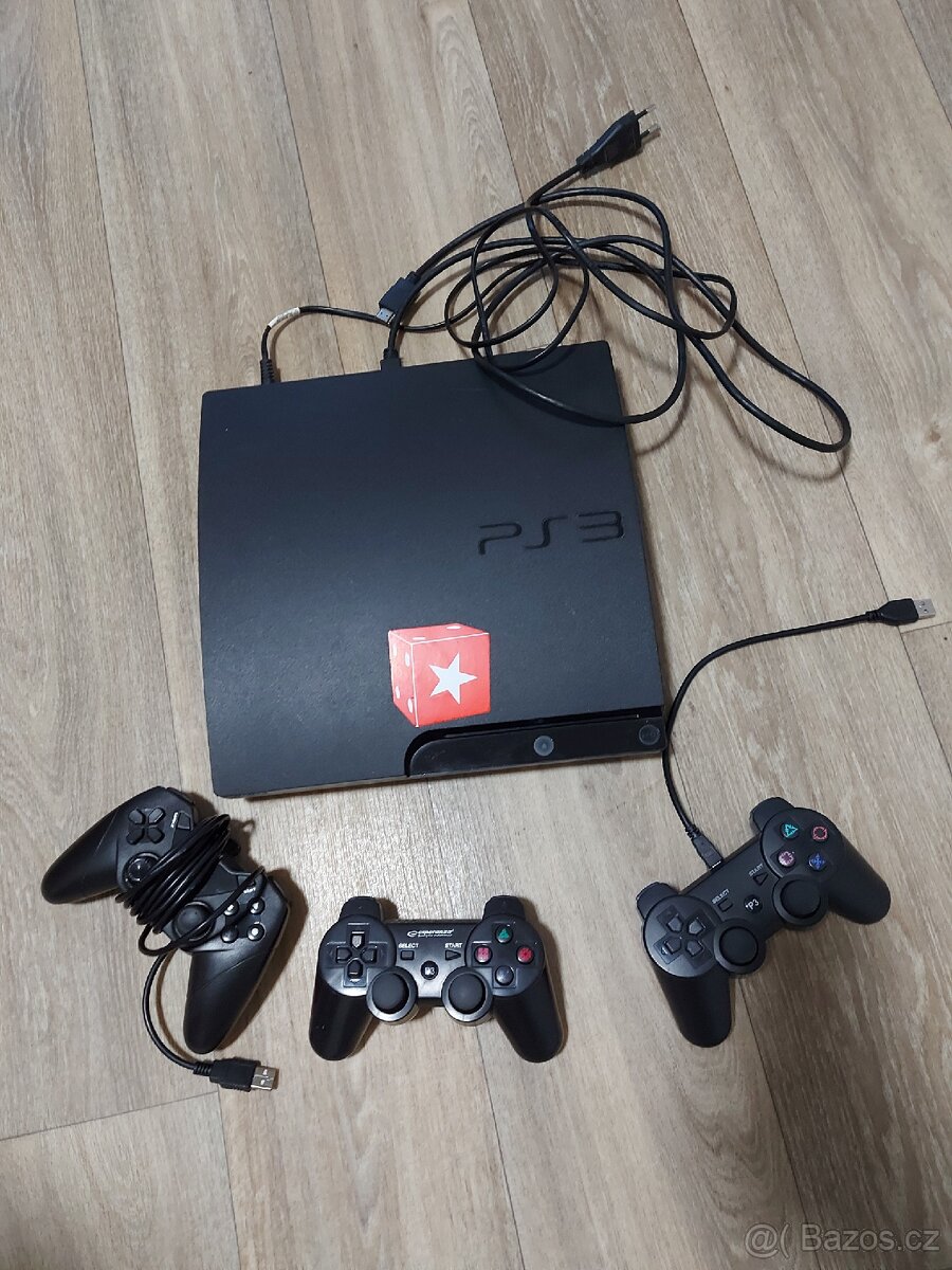Ps3 + 3 ovladače - 2