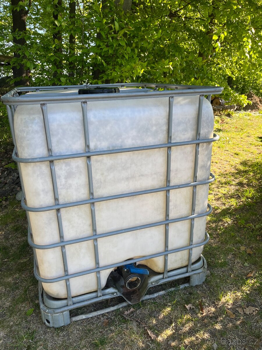 IBC kontejner 1000l - 2