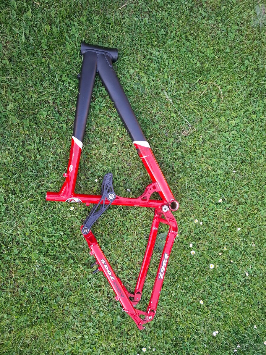 Rám dominator - 2