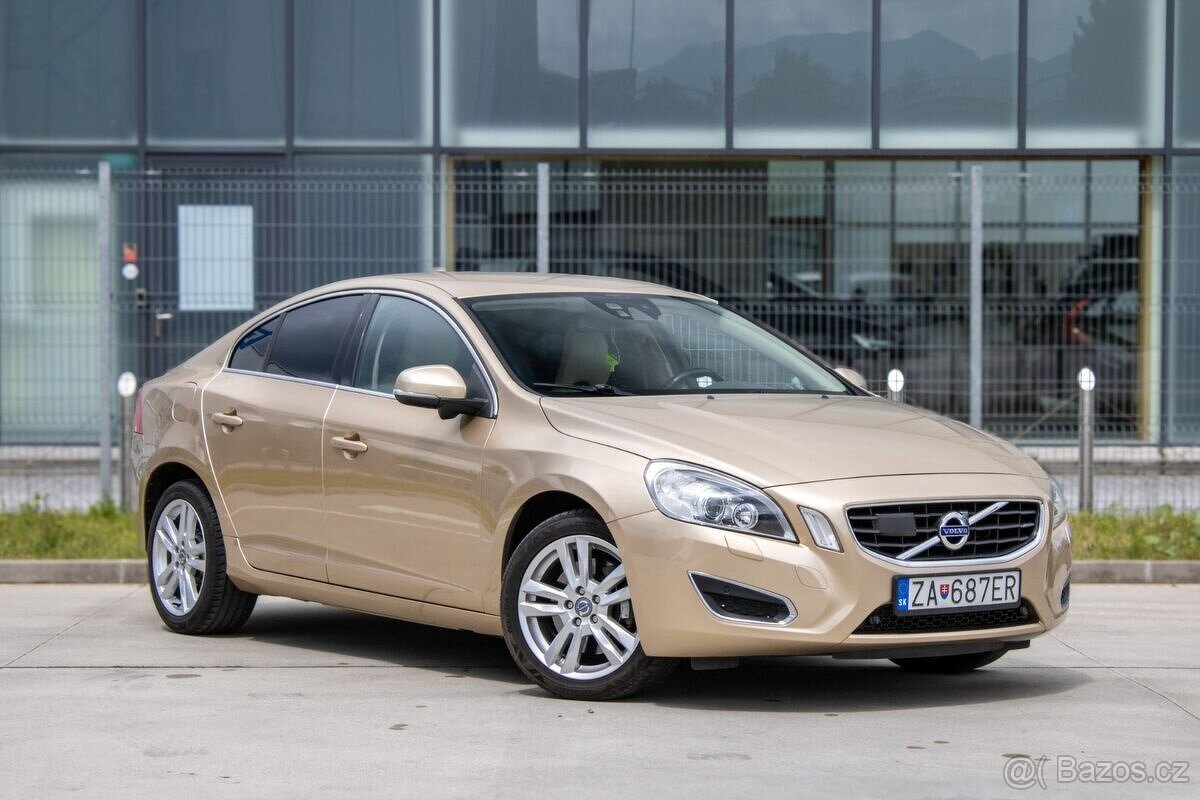 Volvo S60 2.0T Summum Powershift - 2
