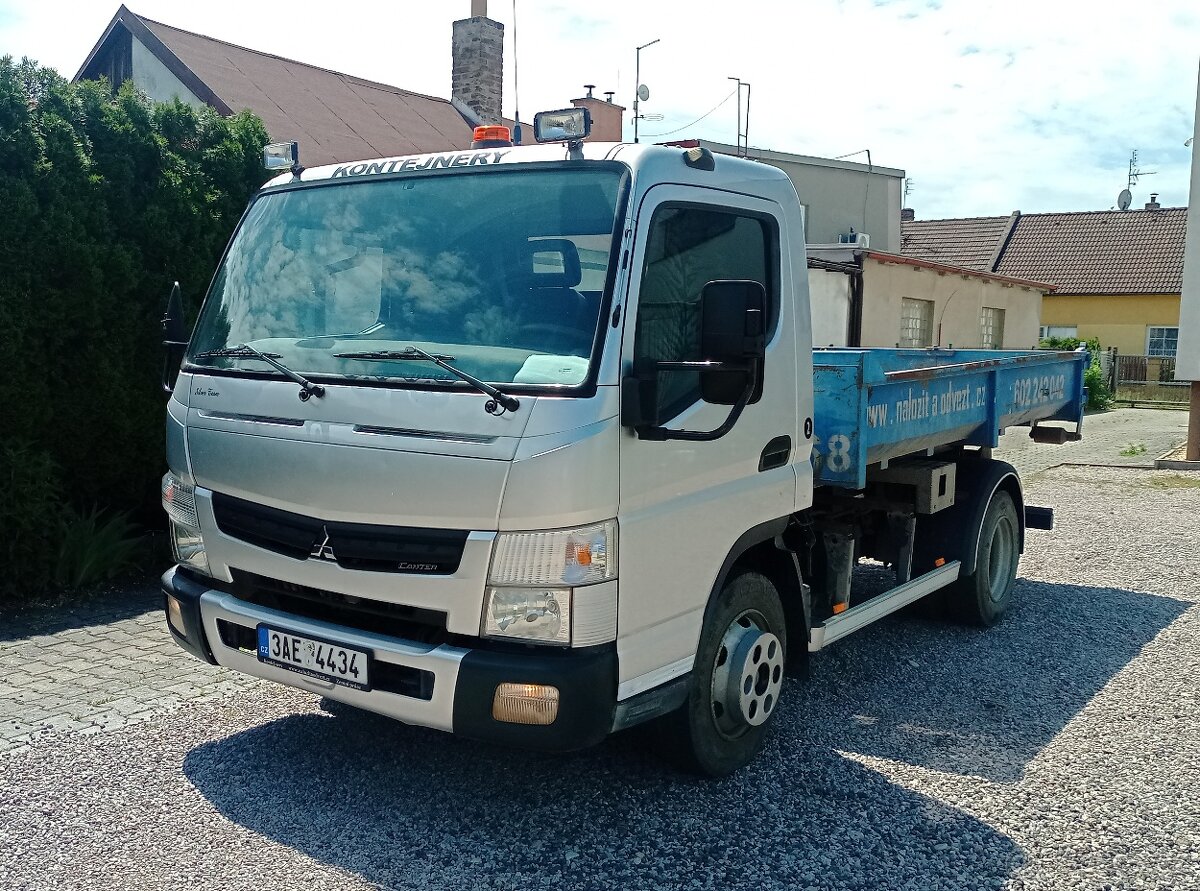 Mitsubishi fuso Canter 7C15 kontejner - 2