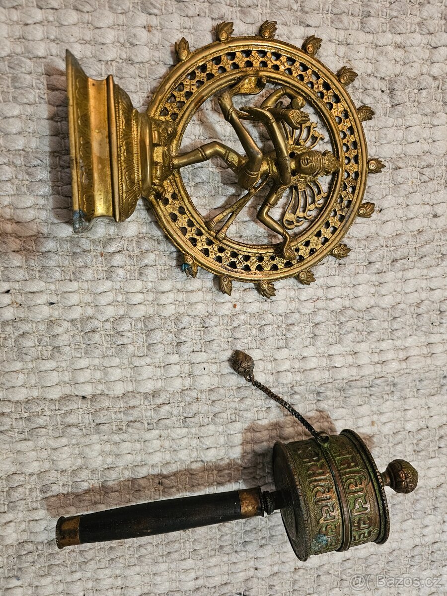 Tibetský modlitební mlýnek (mani khorlo) - 2