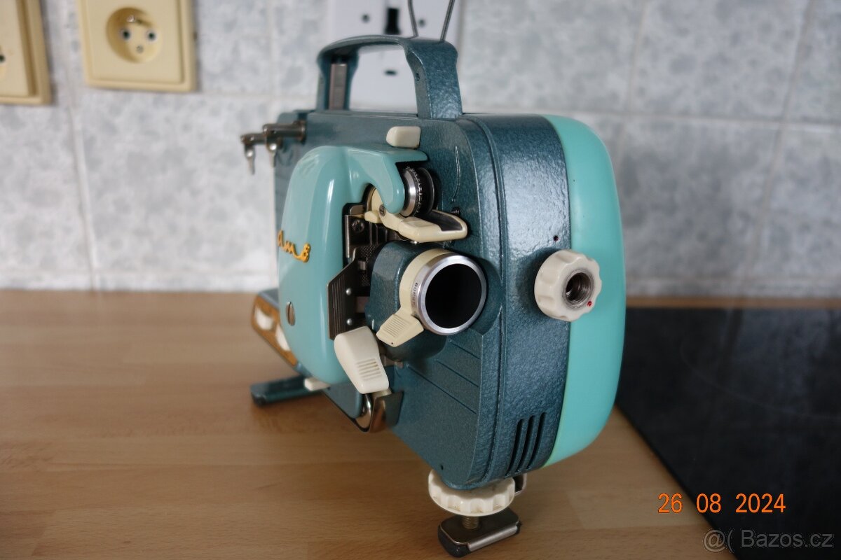 Meopta videokamera 8mm + promítačka - 2