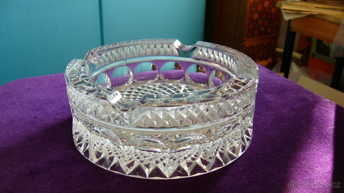 Miska s perletí - 2