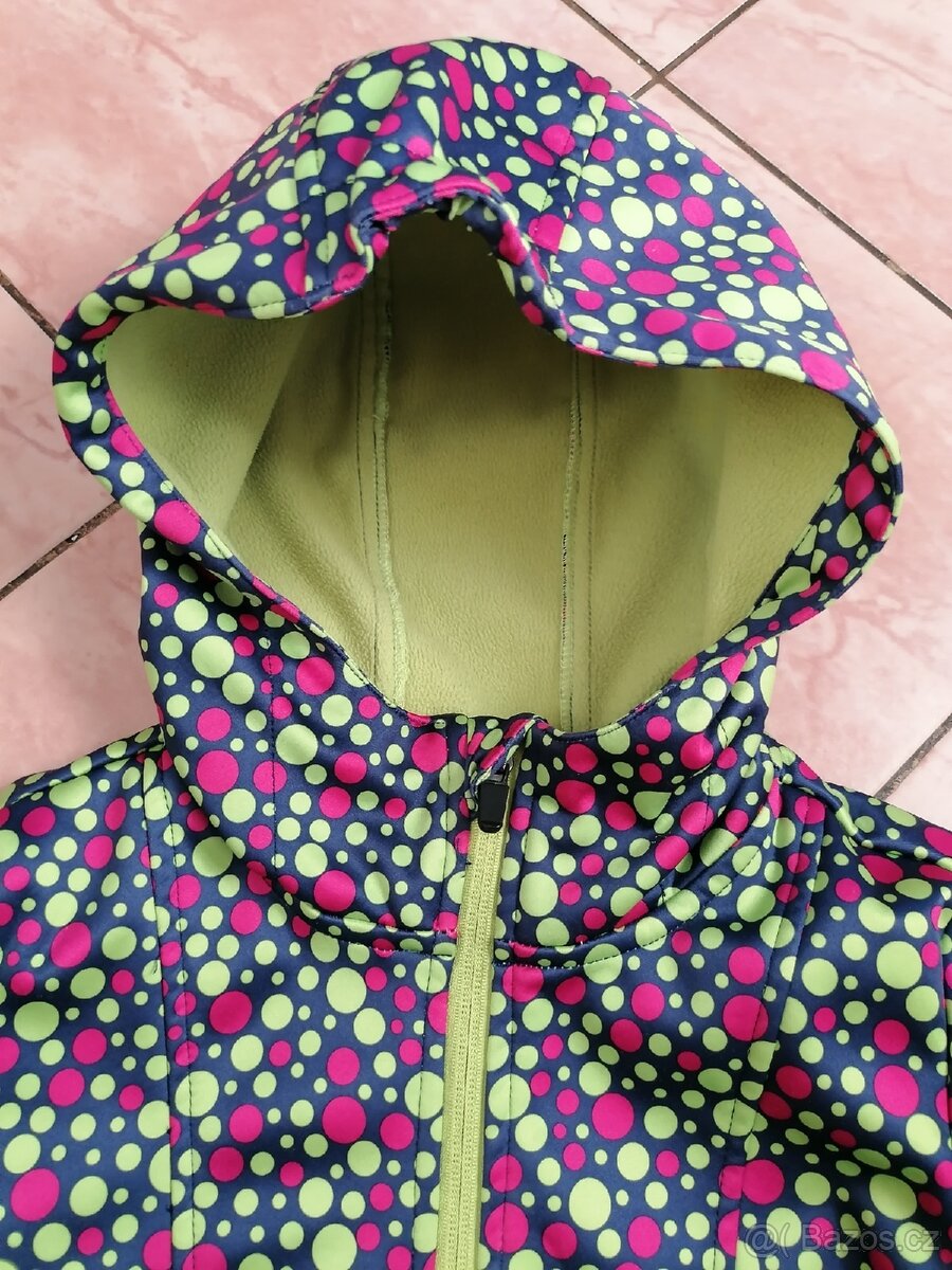 Dívčí, softshellová bunda vel. 122-128 zn. Crivit - 2