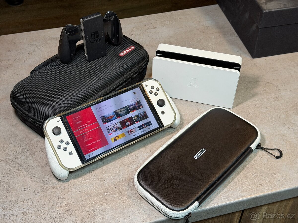 Nintendo Switch OLED 7" bílá barva - 2
