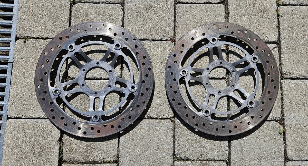 Brzdové kotouče 2ks, tloušťka 4mm CB600F Hornet - 2