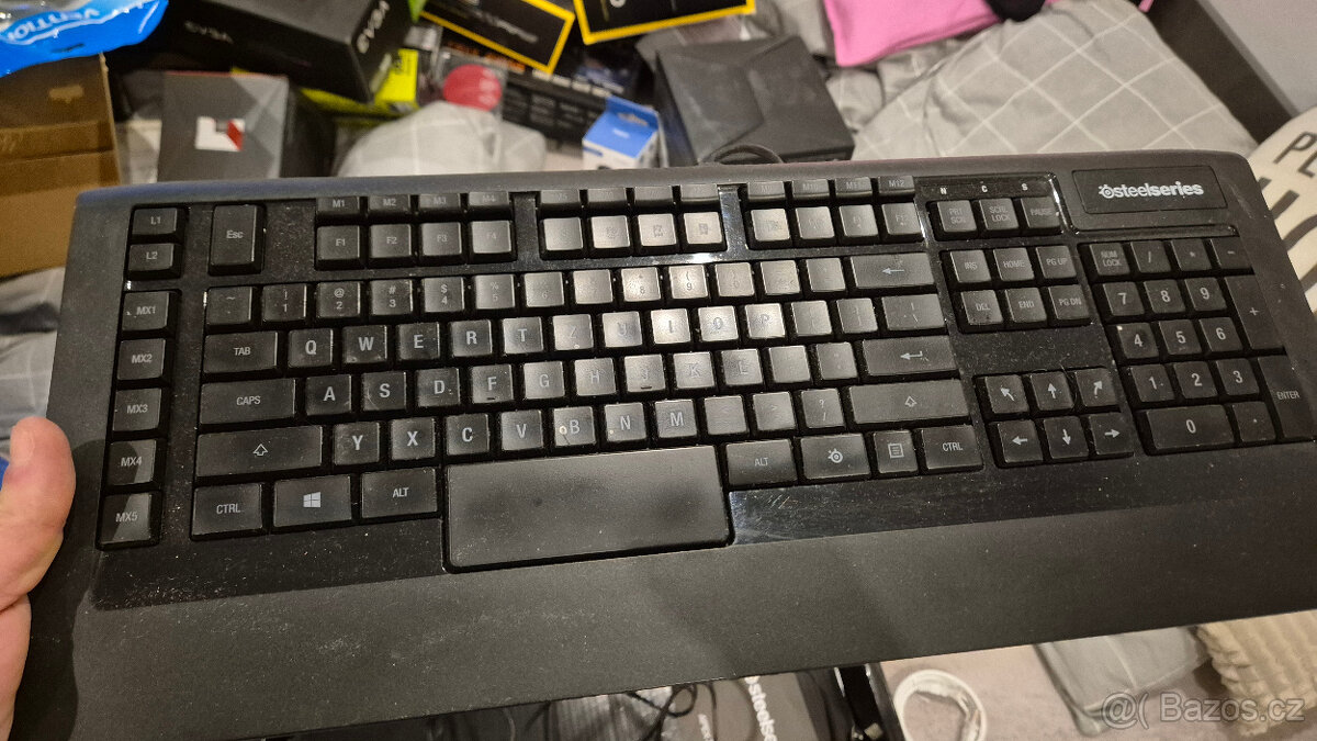 steelseries apex 300 - 2