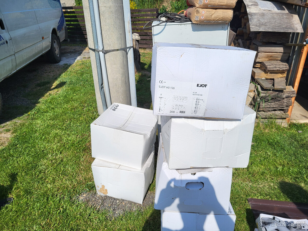 Hmoždinka talířová s plastovým trnem - 2