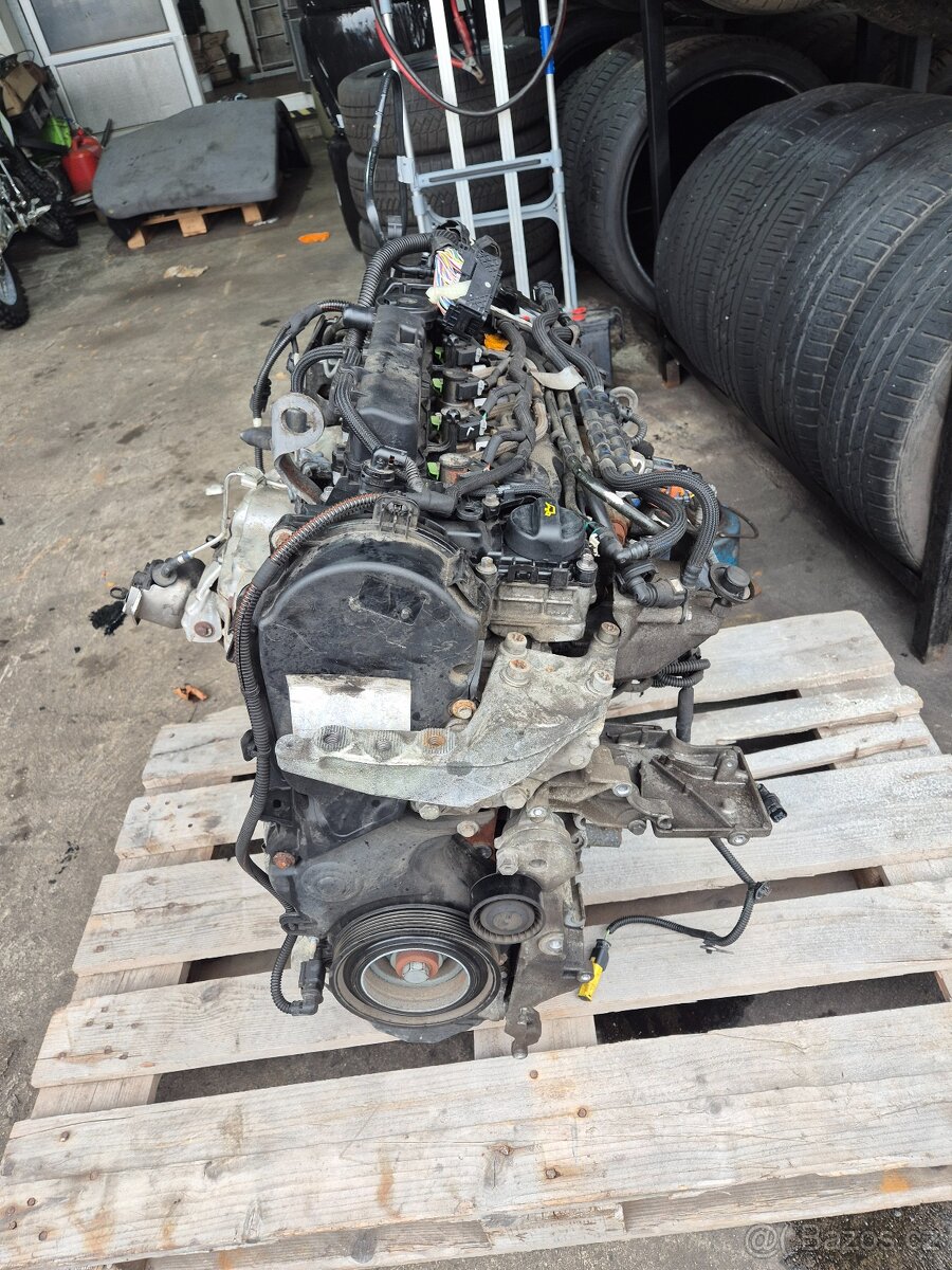 Motor Peugeot Boxer 2,2 EURO 6 - 121 kw - 2