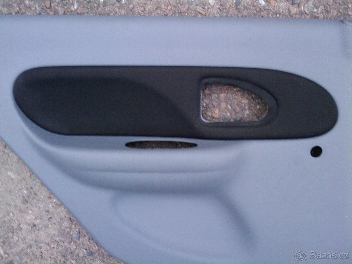 Renault Clio, Thalia čalounění LZ dveří - 2