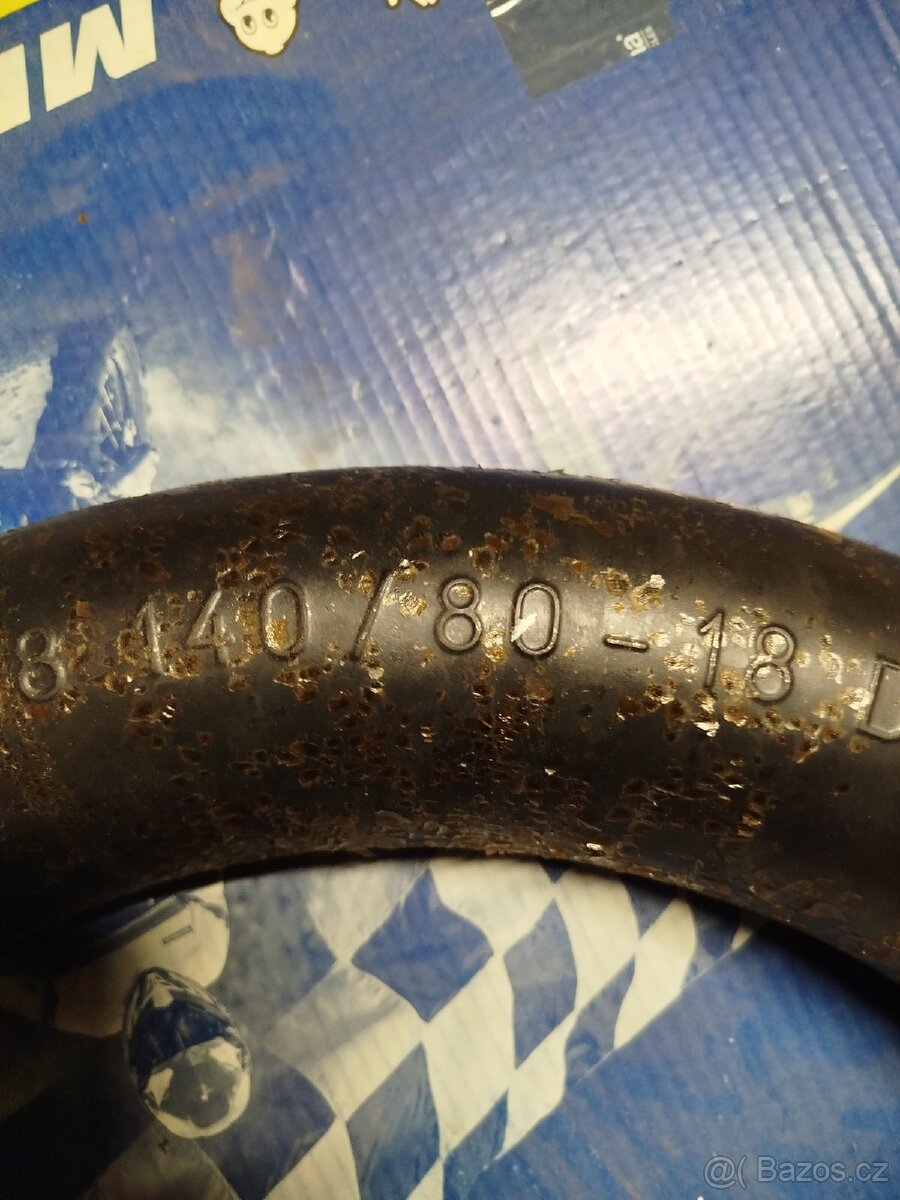 Mousse 18 Michelin - 2