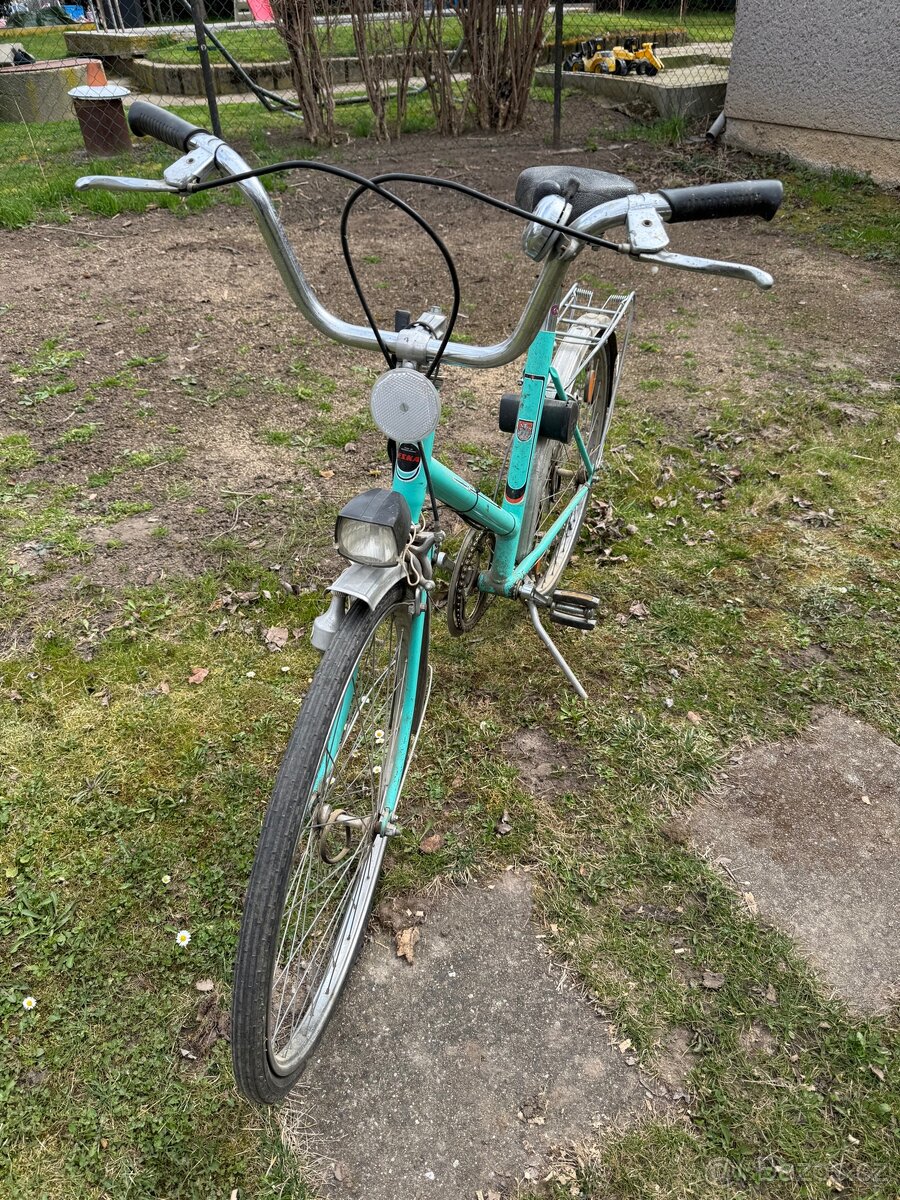 Dámské kolo Favorit - 2