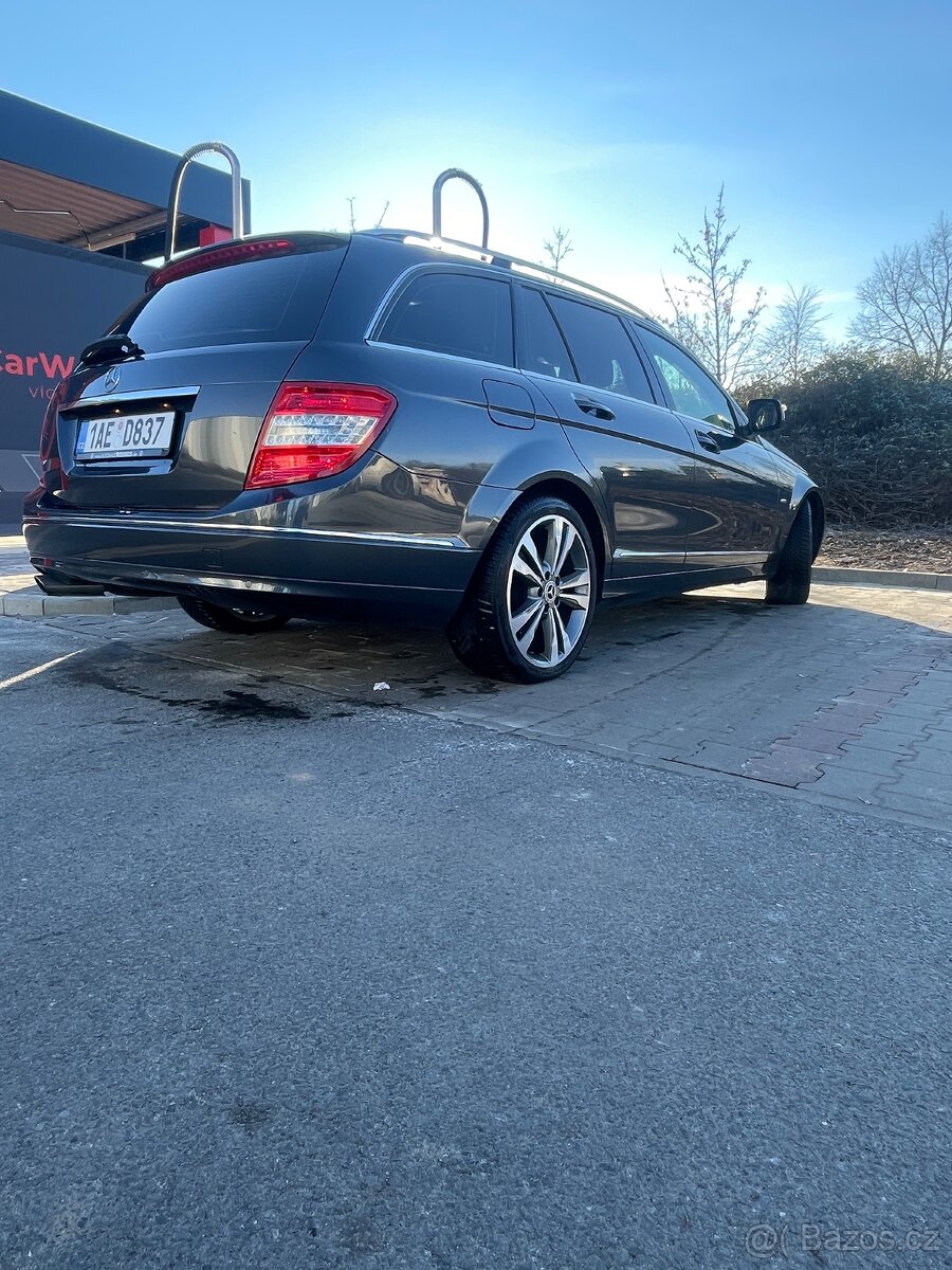 Mercedes Benz C w204 - 2