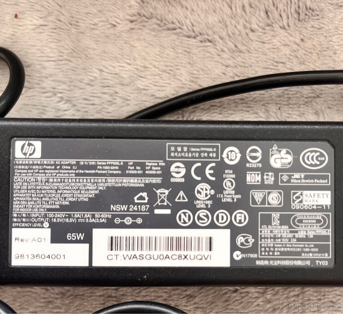 Nabíječka na notebook HP 65W - 2