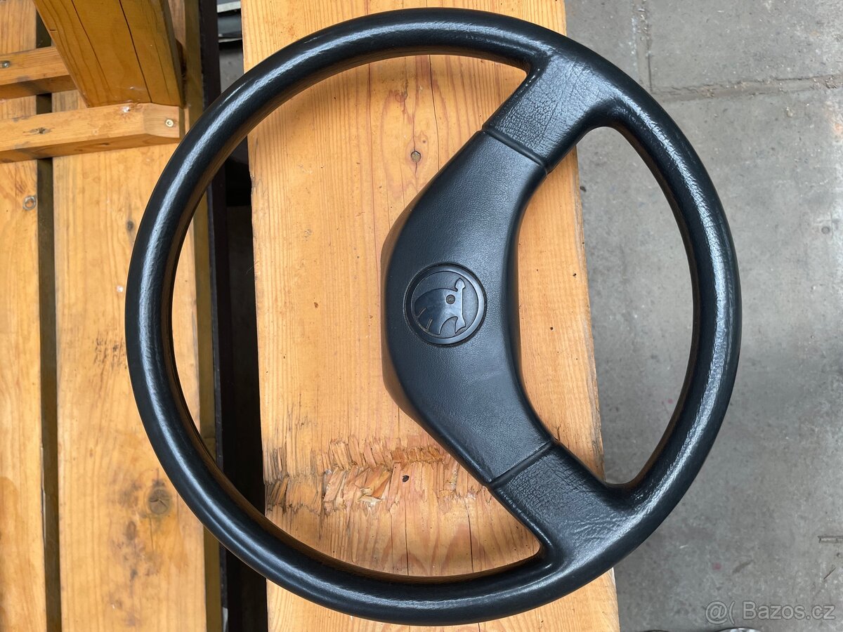 Volant skoda favorit / forman - 2