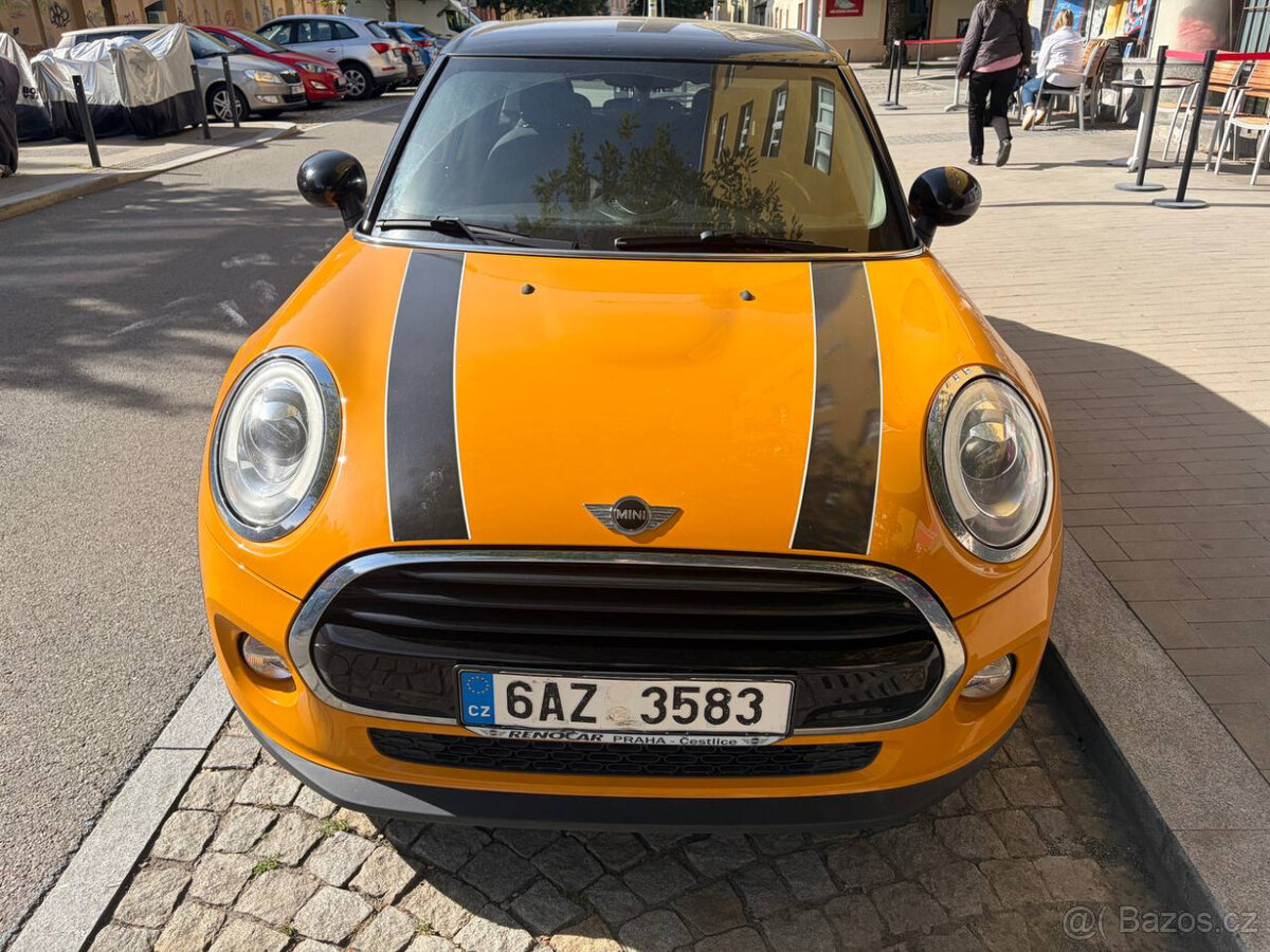 Mini Cooper 5D 1.5 benzin AT F55 r. 2018 DPH - 2