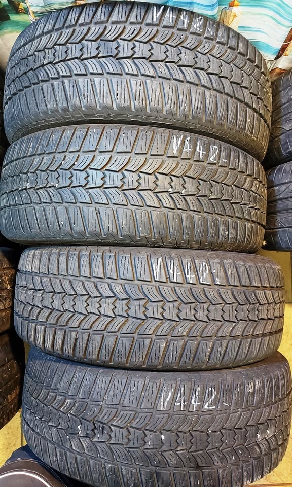 Zimní pneu 205/55 R16 Nokian XL 94V a 195/65 R15 Continental - 2
