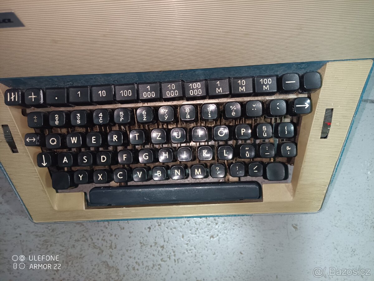Psací stroj - 2