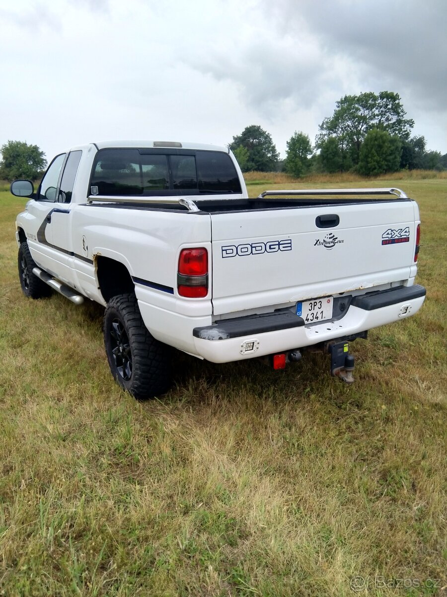Dodge RAM