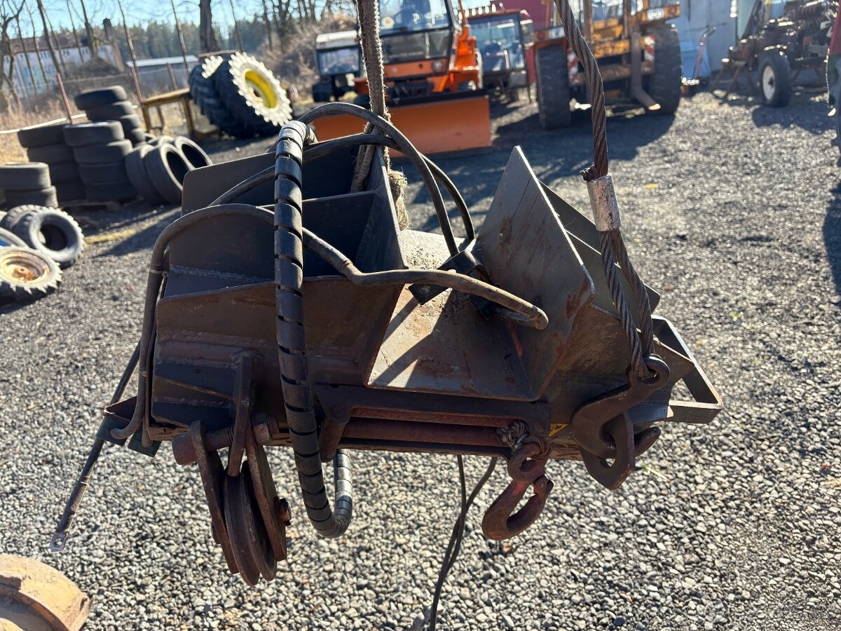 Radlice na sníh, naviják, řetězy na traktor RS 09 - 2