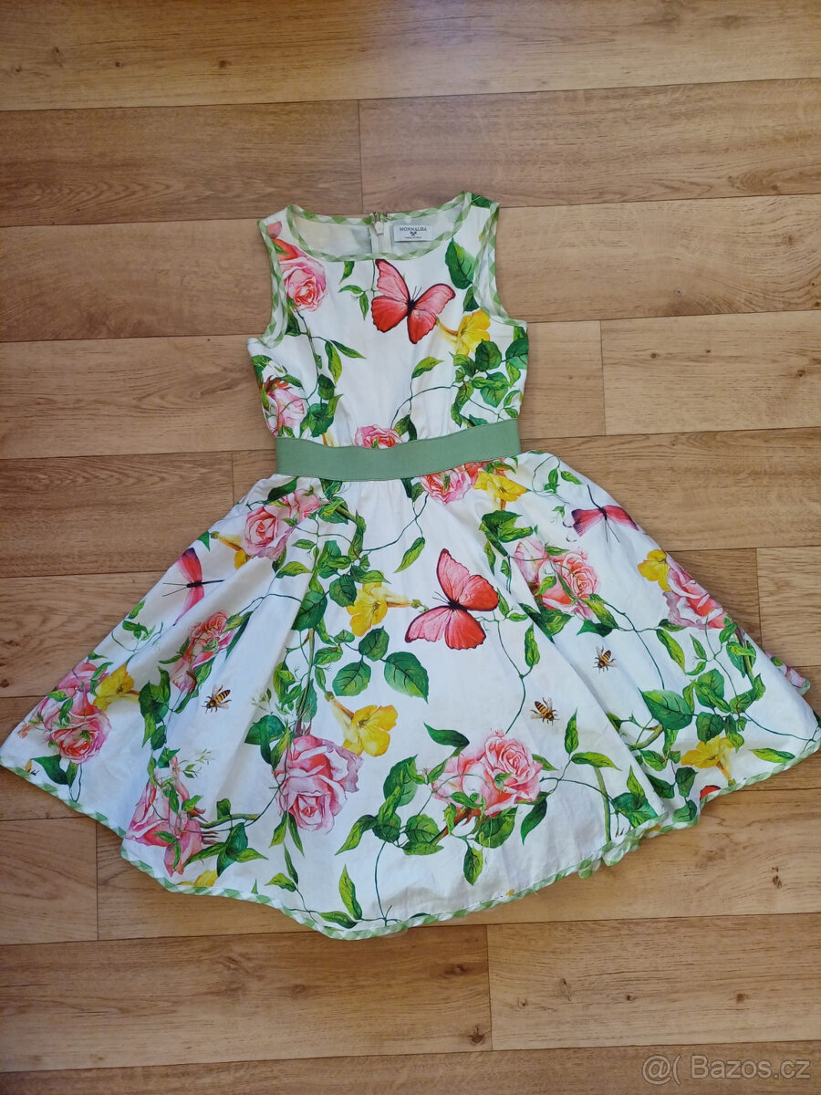 Dívčí šaty s kolovou sukní - 2