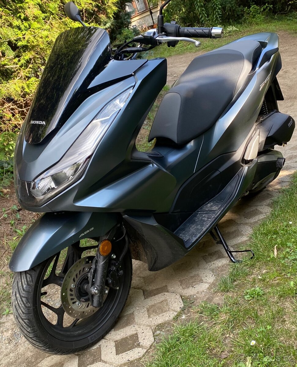 Skútry Honda PCX 125 2 kusy - 2