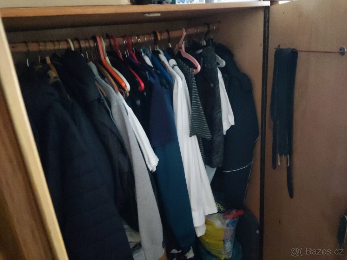Šatni skříň - 2