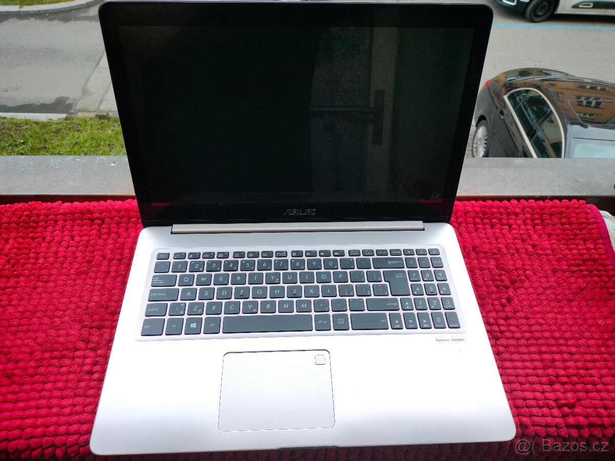 Herní Notebook ASUS - i7, GTX 1050 4GB, 16GB RAM, 512GB SSD - 2