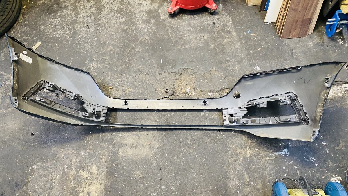 přední nárazník Škoda Octavia lV - 2