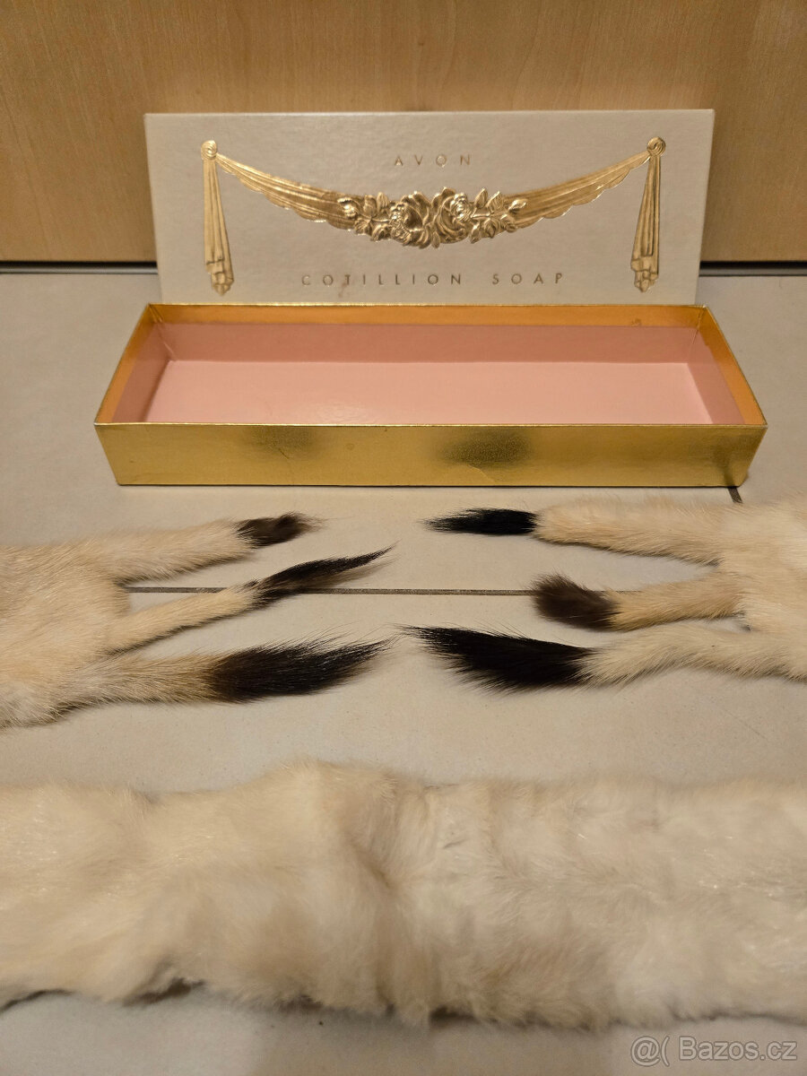 Vintage set šálu a krabičky z 1934 - 2