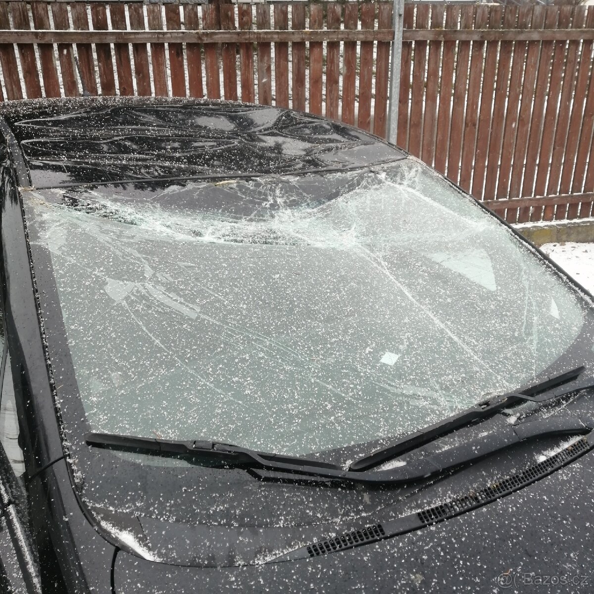 Kia rio 2015 na nahradni dily po nehode - 2