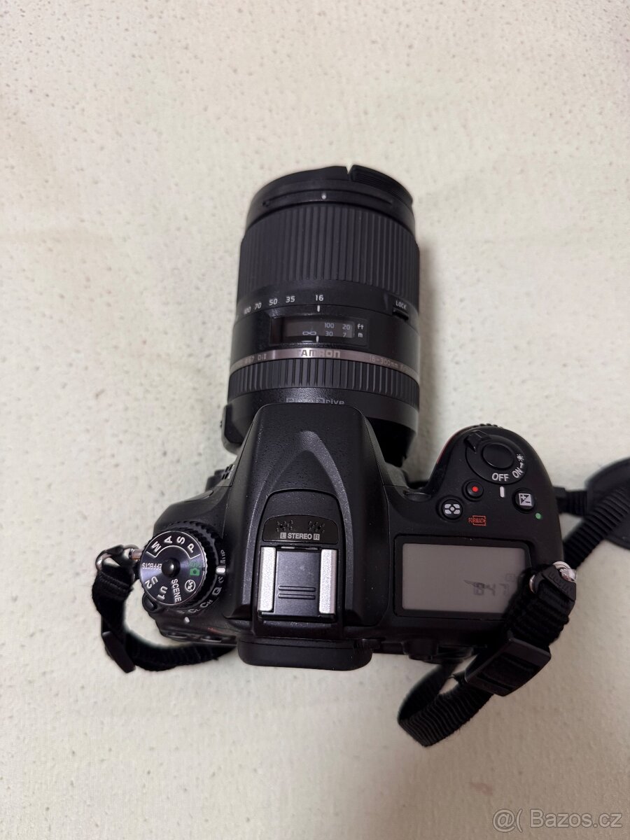 Nikon D7100, 5x objektiv, blesk - 2