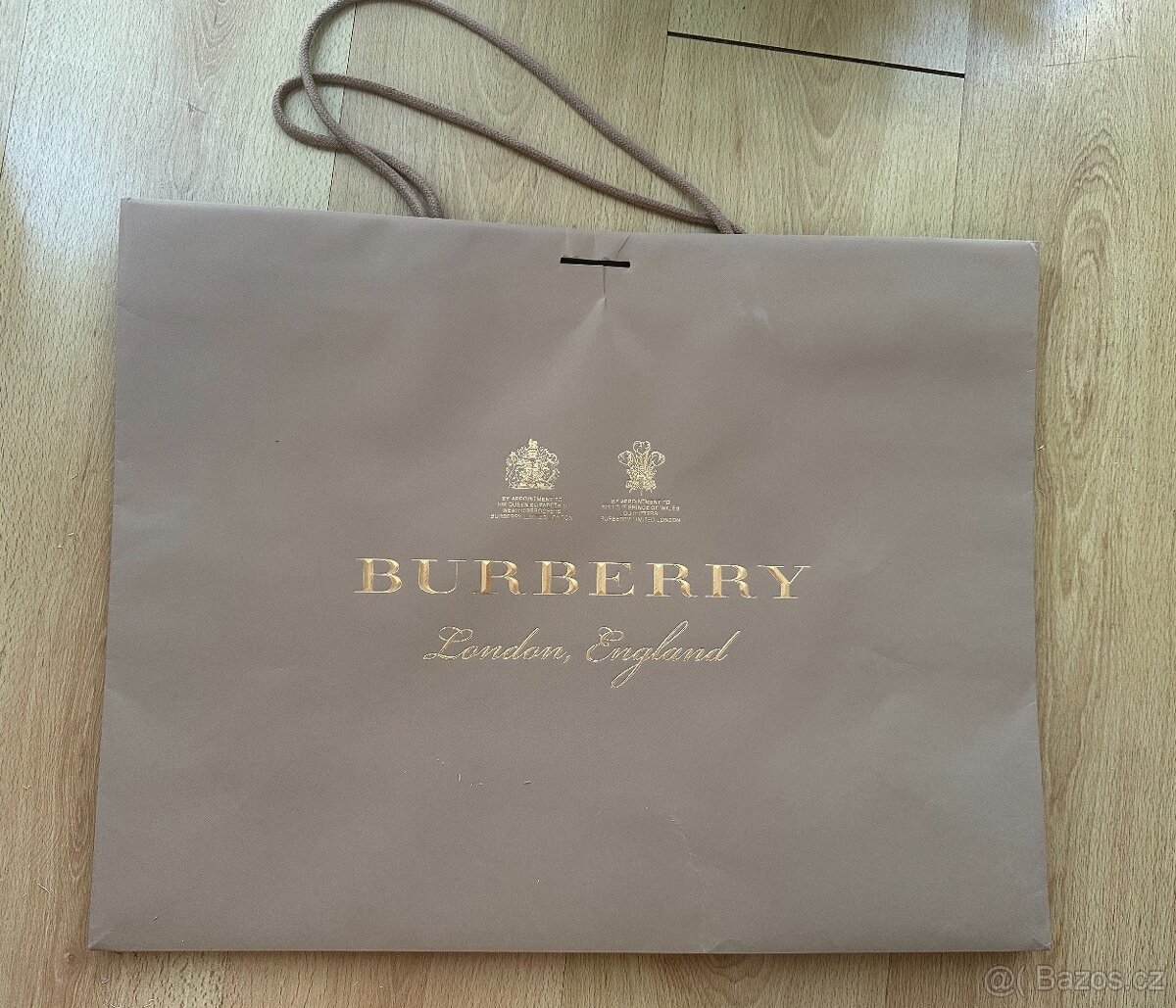 Papírové tašky značky BURBERRY - 2