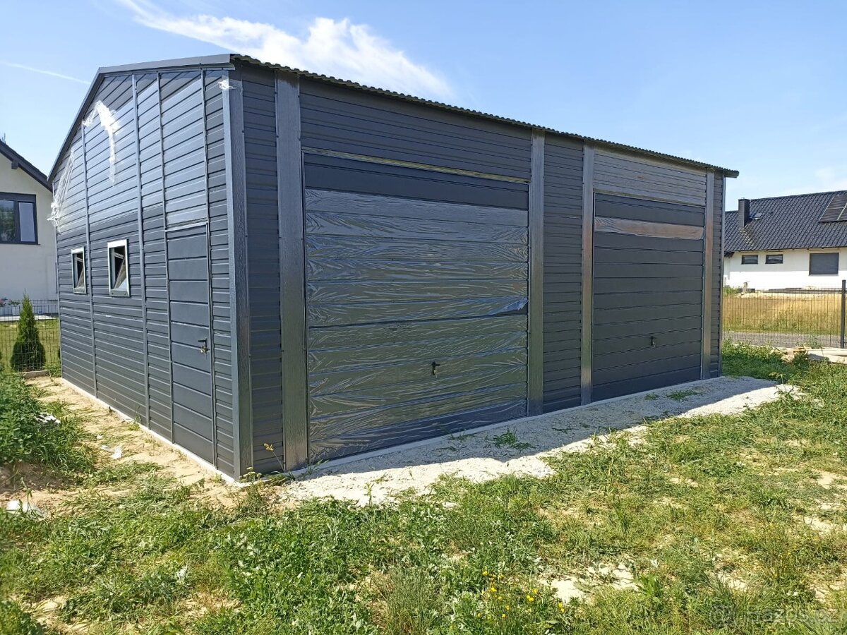 Plechová garáž 7x6m - 2
