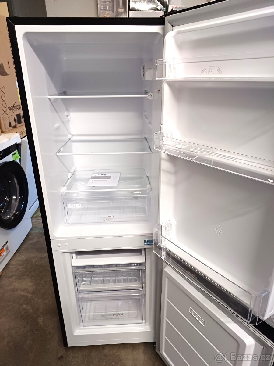 Nová lednička Siguro 143 cm, LowFrost ZÁRUKA - 2