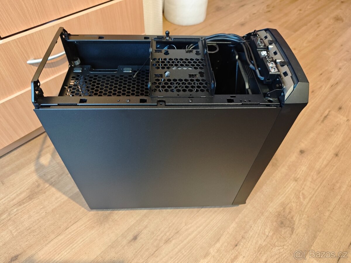 Pc skříň Fractal Design Torrent Compact black solid - 2