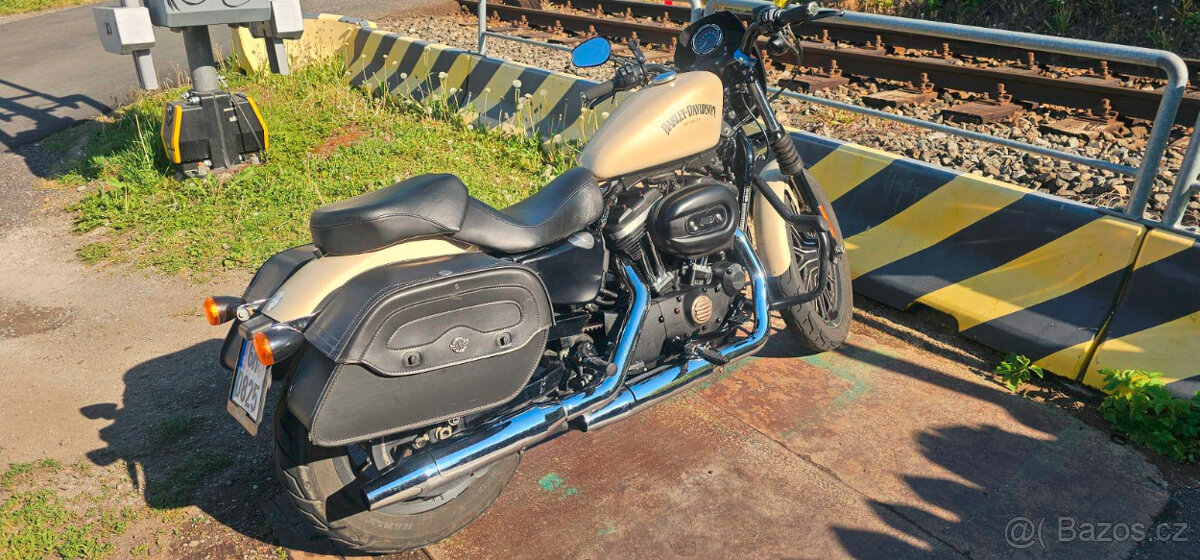 Harley-Davidson Sportster Iron 883 r.v.2014 - 2