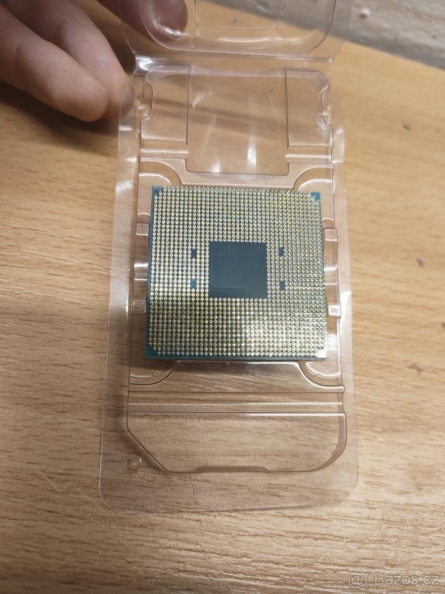 AMD ryzen 3 2200G - 2