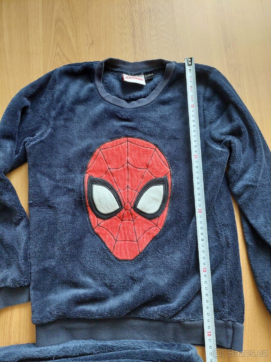 Detske teple pyzamo Spiderman plysove - 2