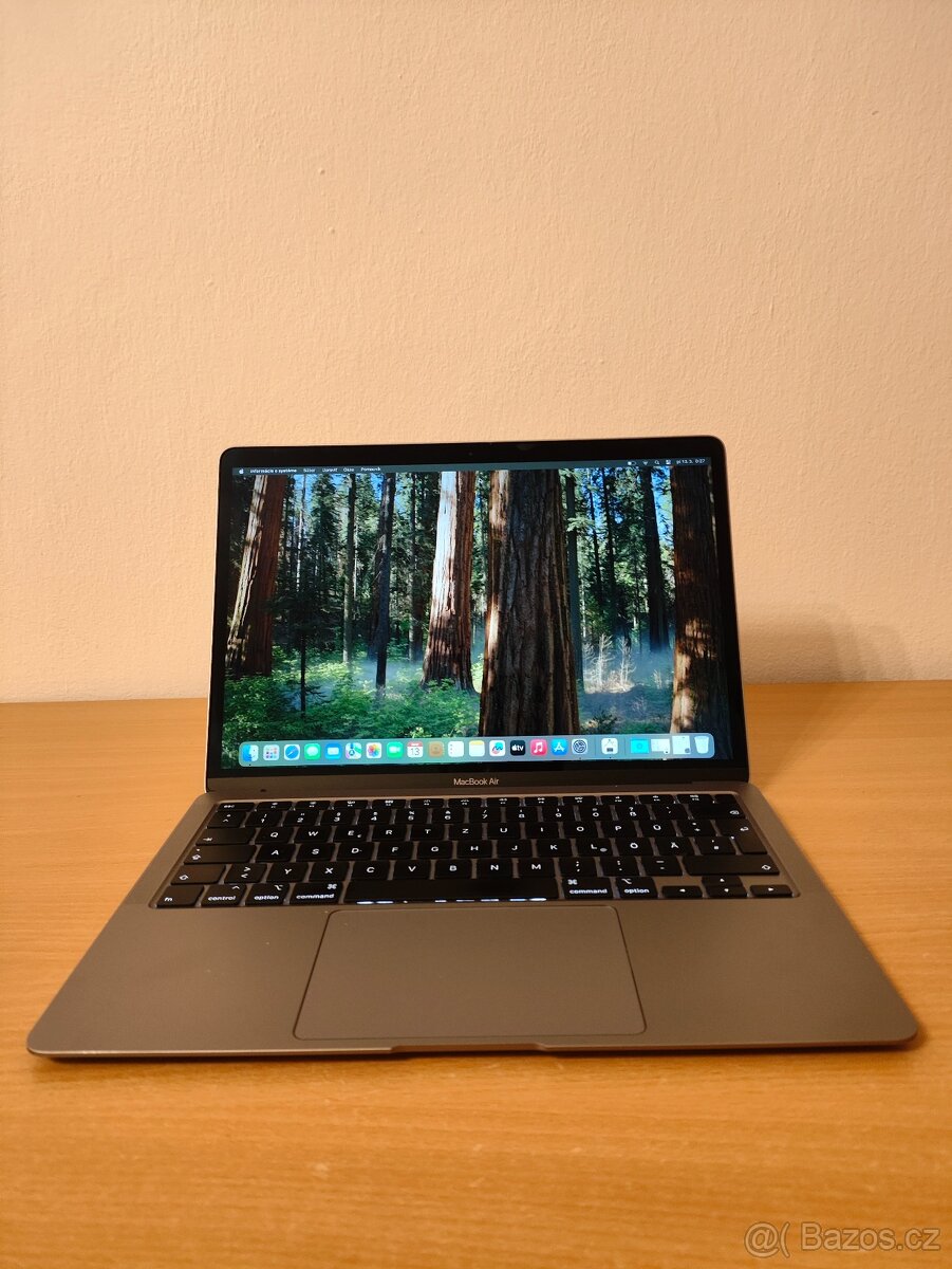 MacBook Air 2020 | i5 • 16GB • 256GB SSD - 2